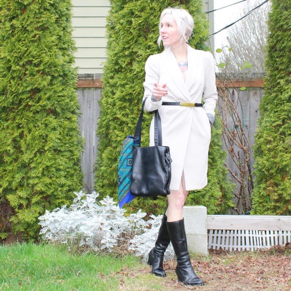 H&M Jackets & Blazers - H&M Blazer Style Dress/Coat w Belt Size 2